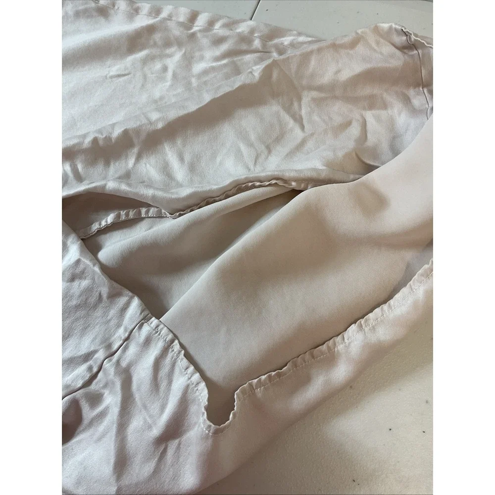 Silk and Snow Pink Standard Size Silk Pillow Case Excellent